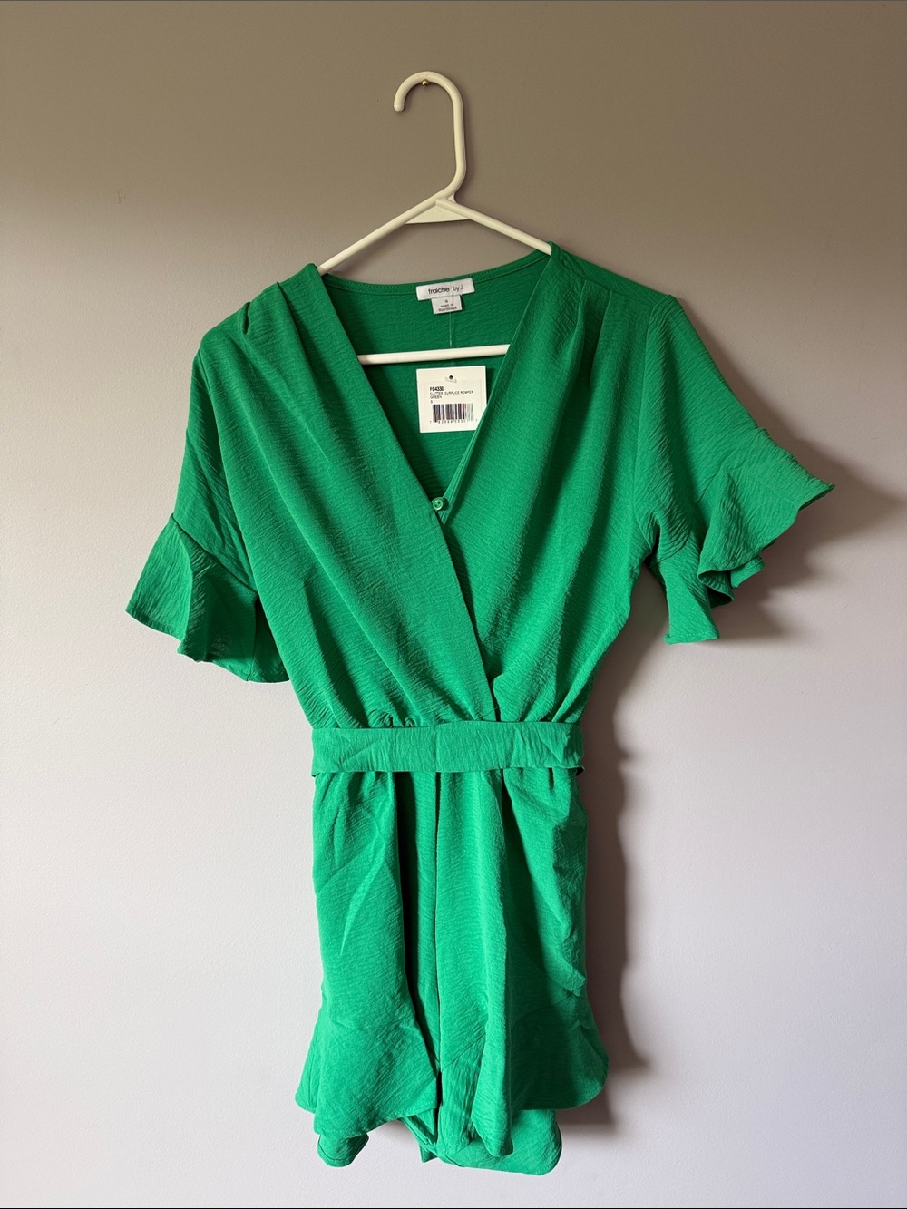 Green V-Neck Ruffle Sleeve Dress